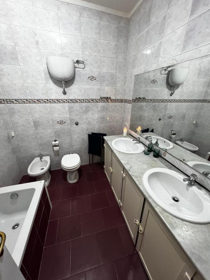 Appartamento Scaramanzia Naples Exterior photo