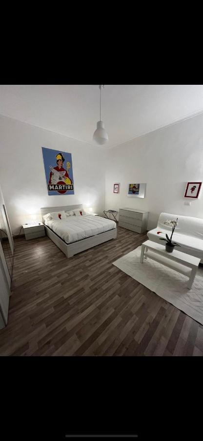 Appartamento Scaramanzia Naples Exterior photo